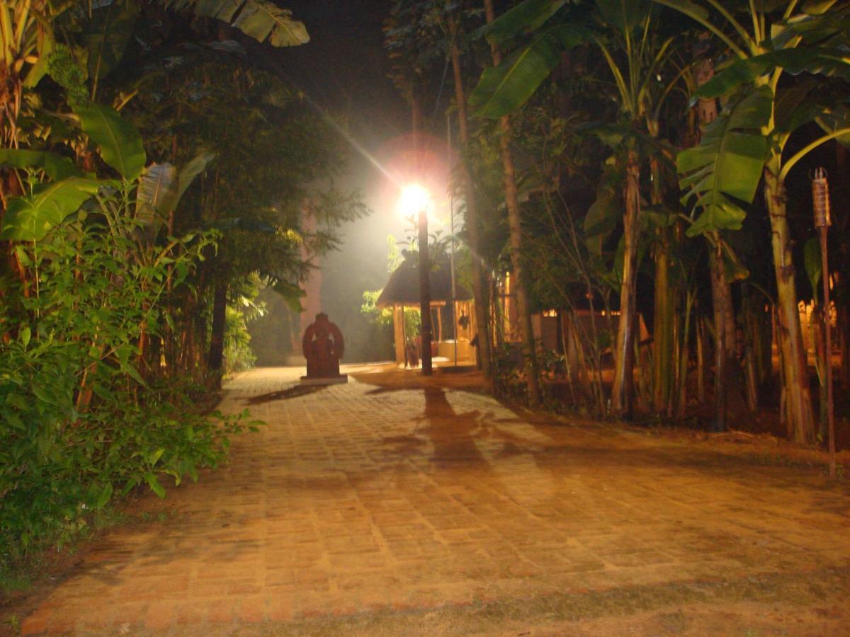 Indeco Hotels Swamimalai Kumbakonam Extérieur photo